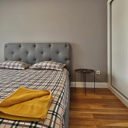 Апартаменти Ada Homes B6 Брашов